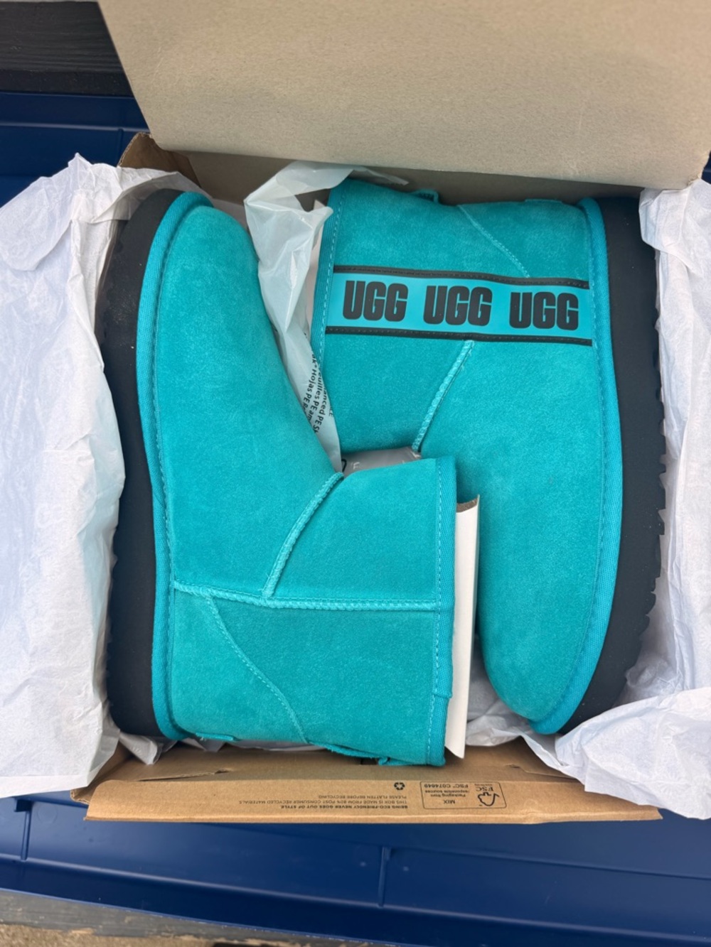 UGG Short Boots in Teal with Black Soles NWT